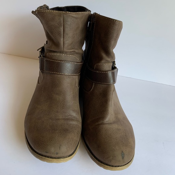 Jellypop Shoes Jellypop Rosalie Brown Boots Size 85m